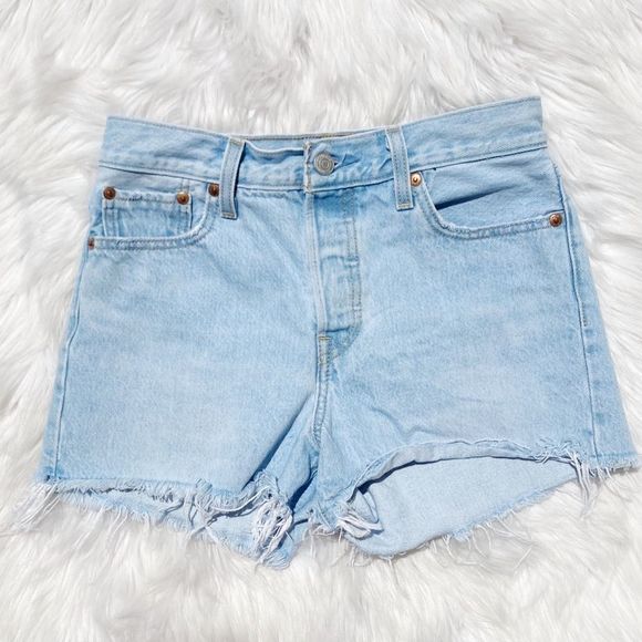 Levi’s 501 Button Fly Wedgie Jean Short Luxor Baked  Size 26 - Picture 1 of 5